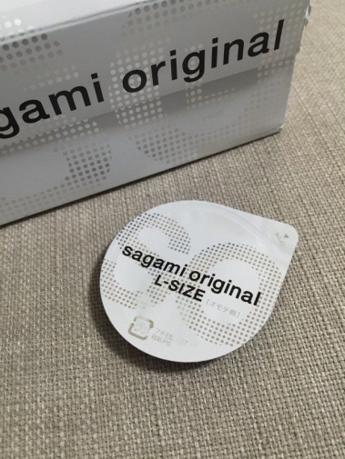 Sagami - Original 0.02 L-size 3's Pack photo